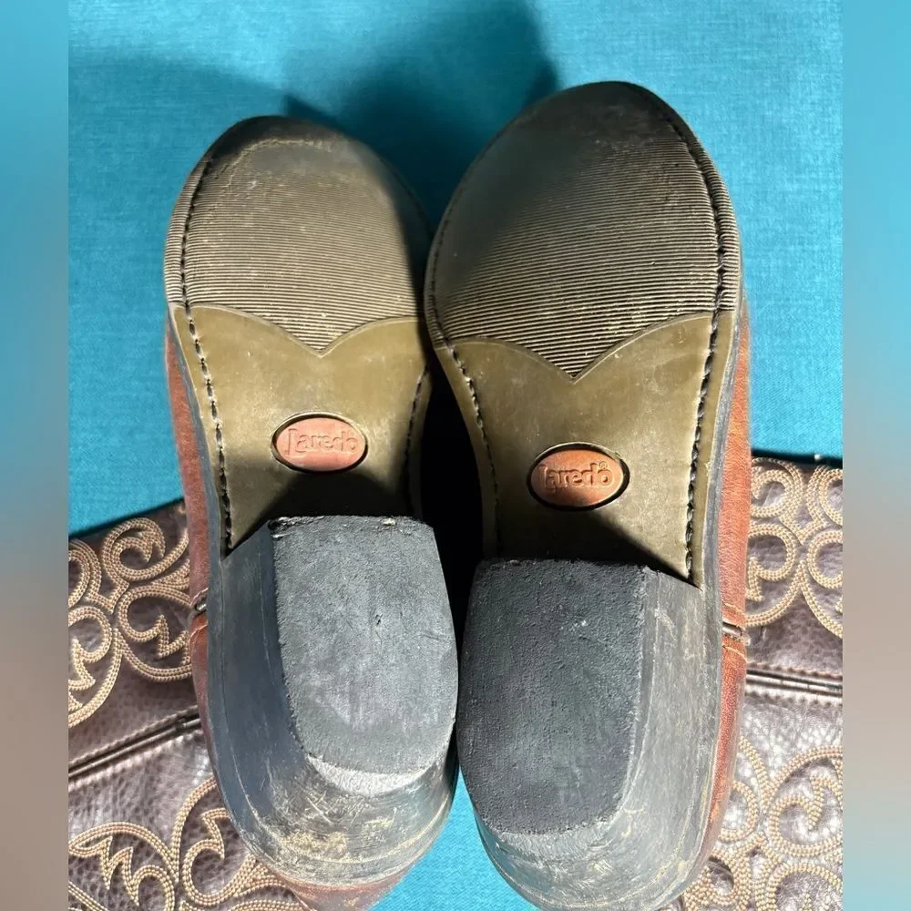 Size 8 - Women’s Laredo Western Boots